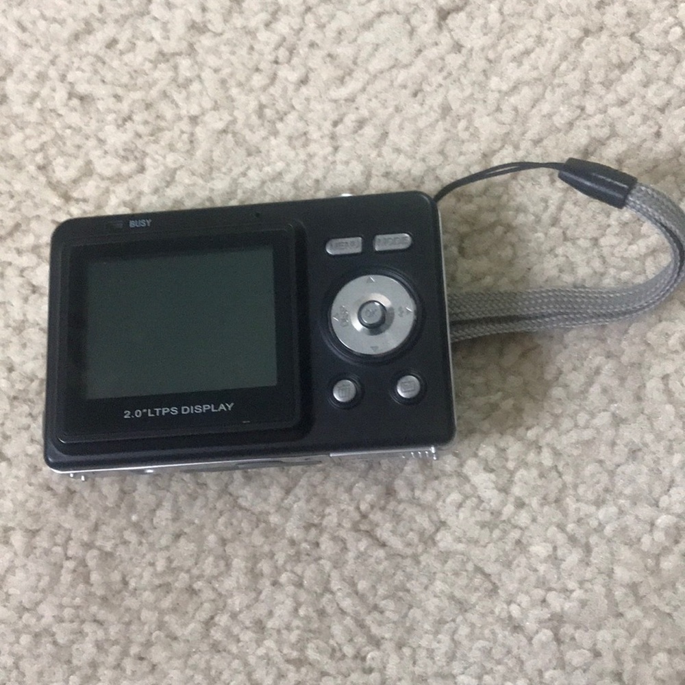 VuPoint Solutions Digital Camera - Picture 5 of 6